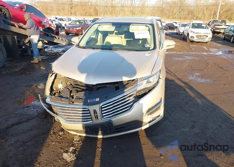 2017 Lincoln Mkc Select z USA, uszkodzony, nr VIN 5LMCJ2D9XHUL62784